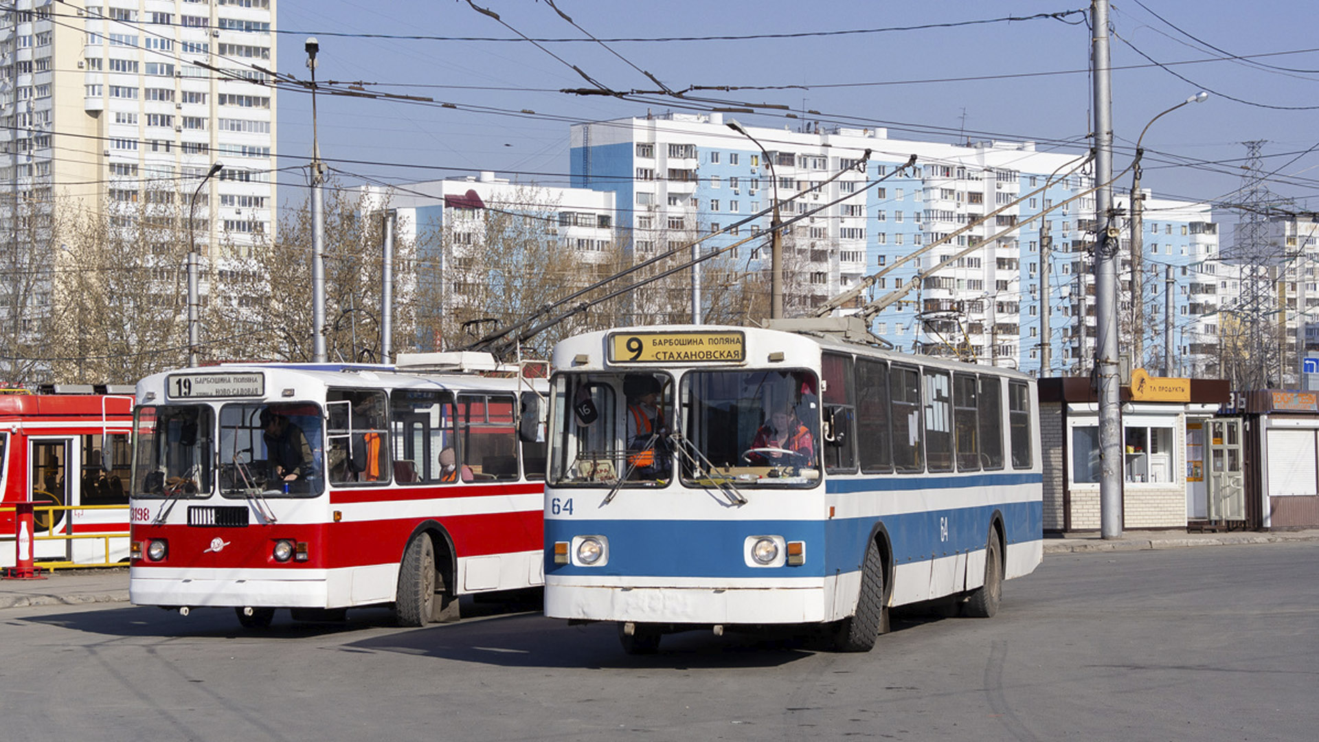 Троллейбусы